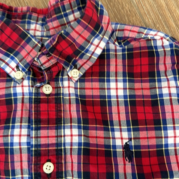 Ralph Lauren boys long sleeve button down shirt. Color red plaid. Size 5. - Picture 2 of 4